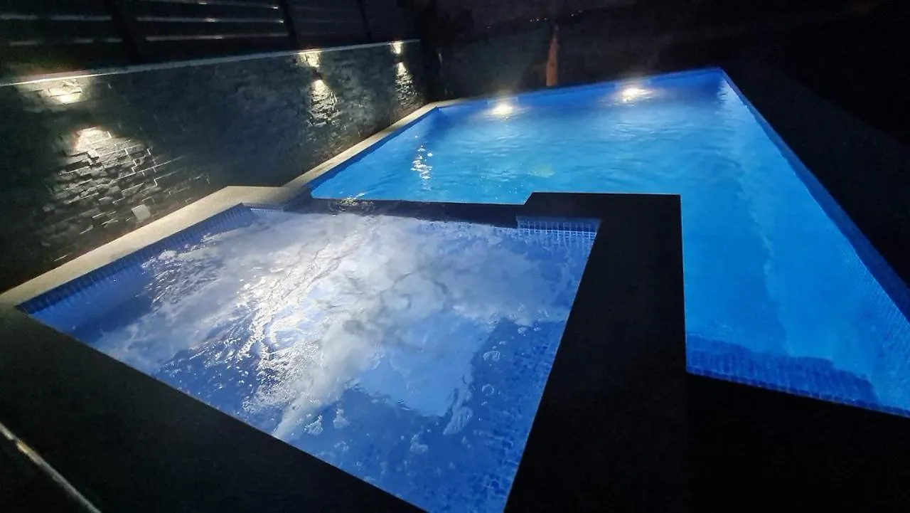 Apartments Blazevic, Heated Pool&Jacuzzi Dramalj 0*,