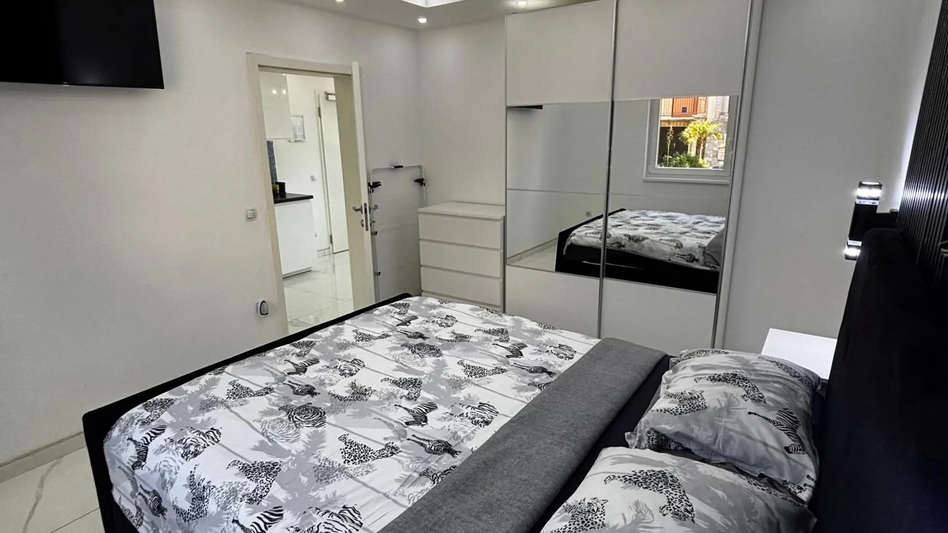 Apartments Blazevic, Heated Pool&Jacuzzi Dramalj 0*,  Chorwacja