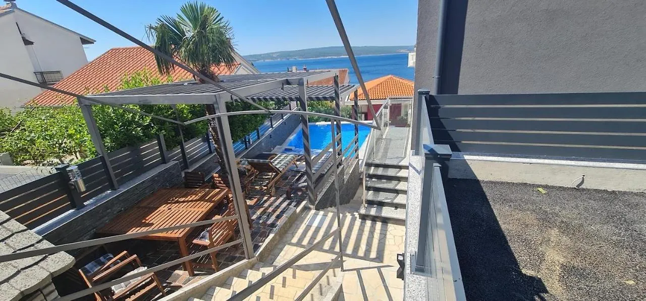 Apartments Blazevic, Heated Pool&Jacuzzi Dramalj