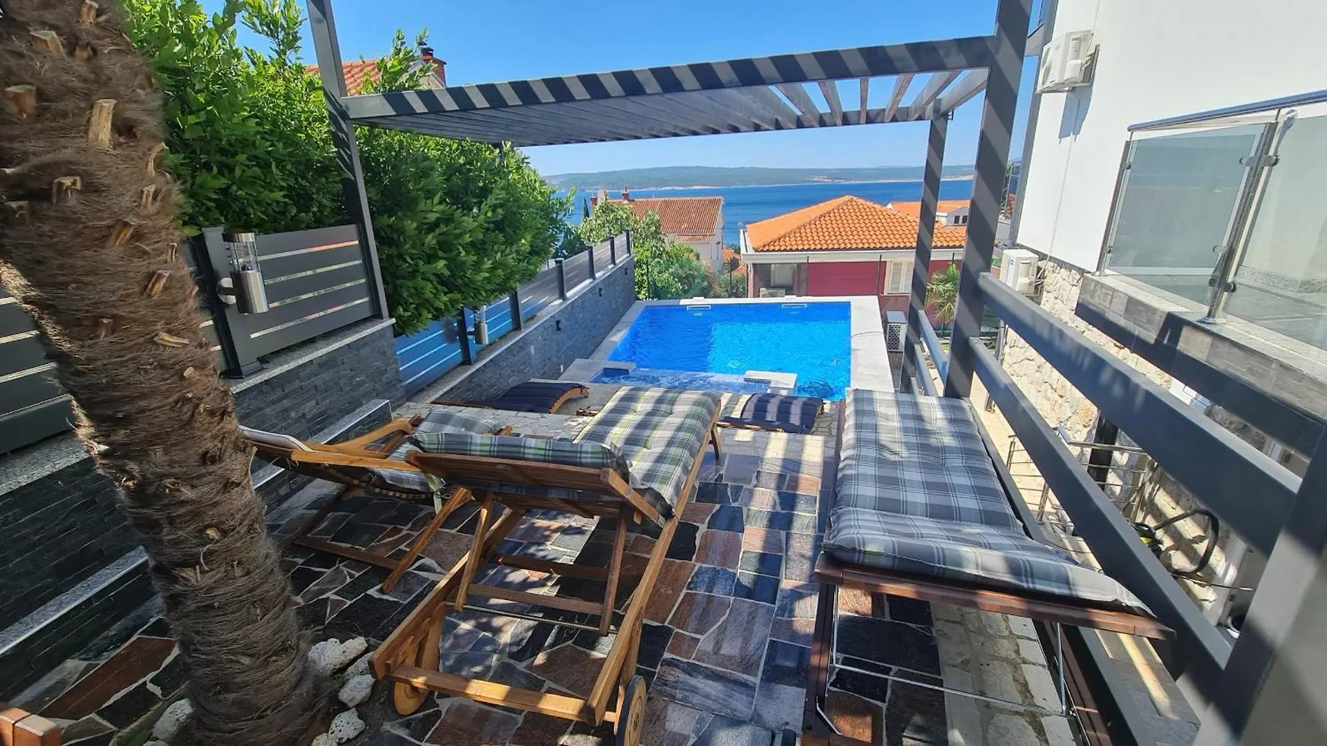 Apartments Blazevic, Heated Pool&Jacuzzi Dramalj Croatia