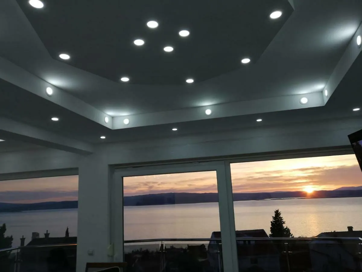 Apartments Blazevic, Heated Pool&Jacuzzi Dramalj 0*,
