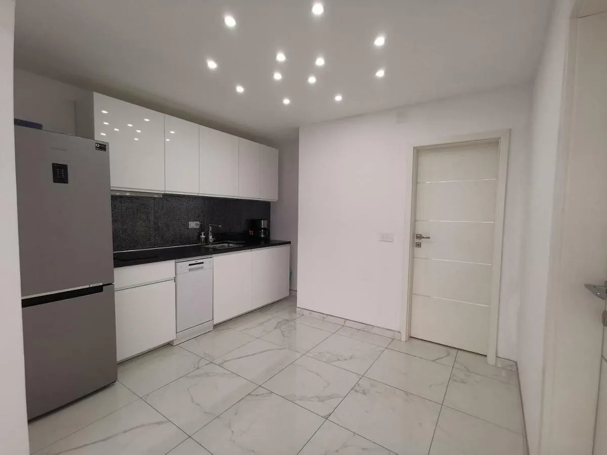 Apartments Blazevic, Heated Pool&Jacuzzi Dramalj 0*,